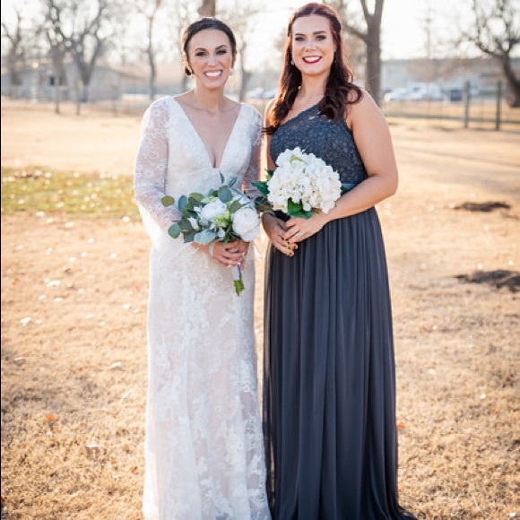 Vera Wang White collection wedding gown - Picture 2 of 3